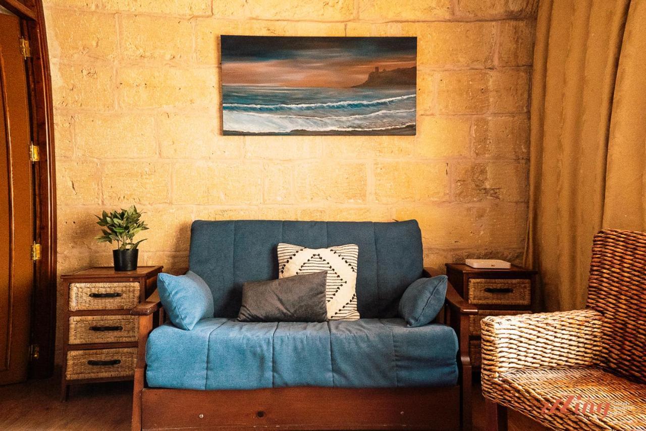 A Holiday Home Duplex In A Gozo Village Square 维多利亚 外观 照片